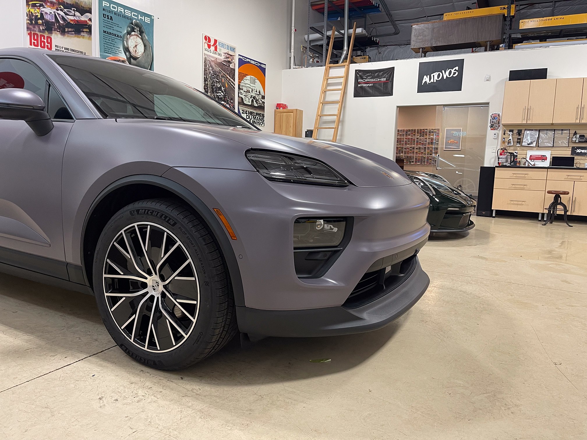 Satin lavender-gray Porsche Macan front quarter and wheel Satin lavender-gray Porsche Macan front quarter and wheel